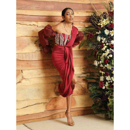 Saanjh by Lea Aalia Burgundy Wrap Pre-Stitched Saree