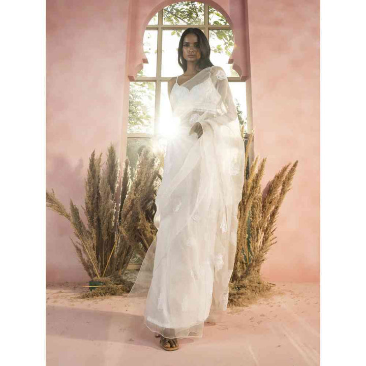Saanjh by Lea Aarna White Embroidered Organza Pre-Stitched Saree