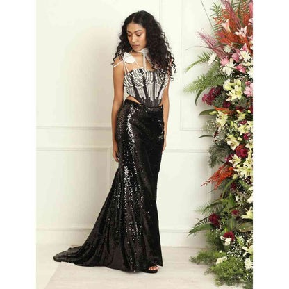 Saanjh by Lea Leila Black Hand Embroidered Corset Without Sleeves