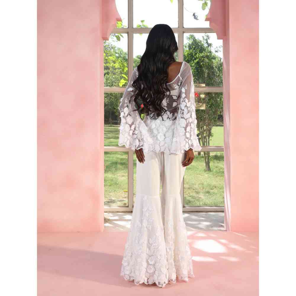 Saanjh by Lea Aasiyah And Allami White 3-D Floral Sharara Set (Set of 2)