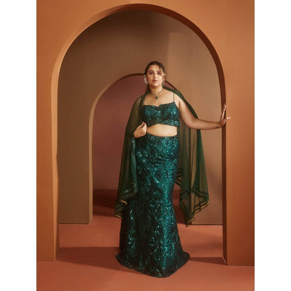 Saanjh by Lea Zaitra Emerald Green Sequin Lehenga (Set of 3)