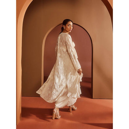 Saanjh by Lea Aashvi Ivory Shimmer Embroidered Fusion (Set of 3)