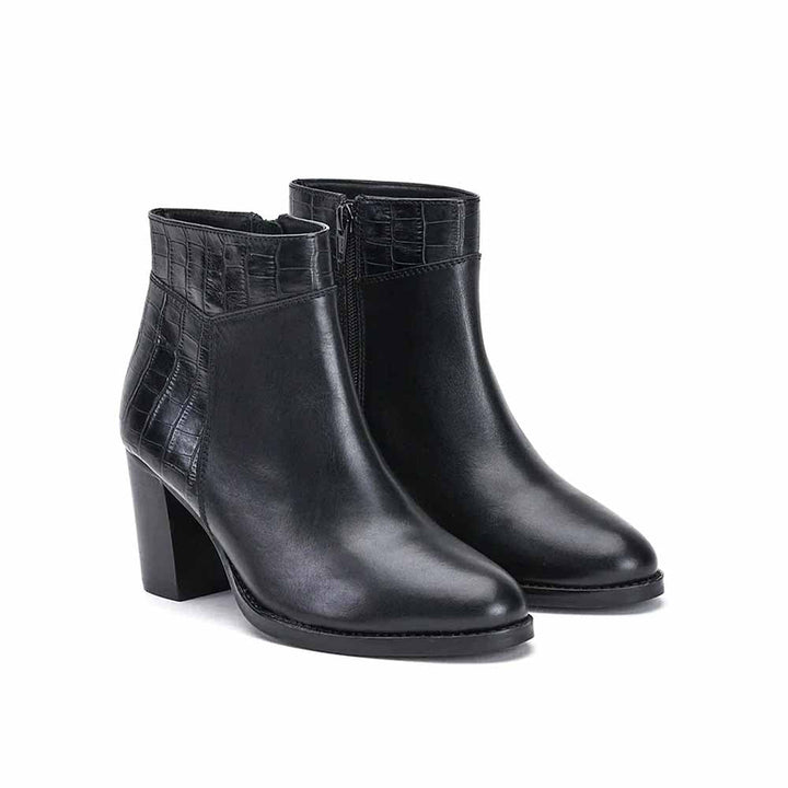 Saint G Textured Black Leather Ankle Boots