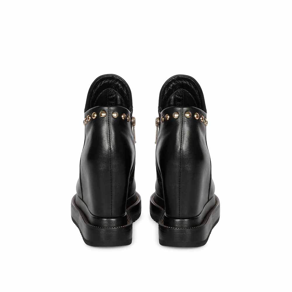 Saint G Solid Black Leather Zipper Ankle Boots