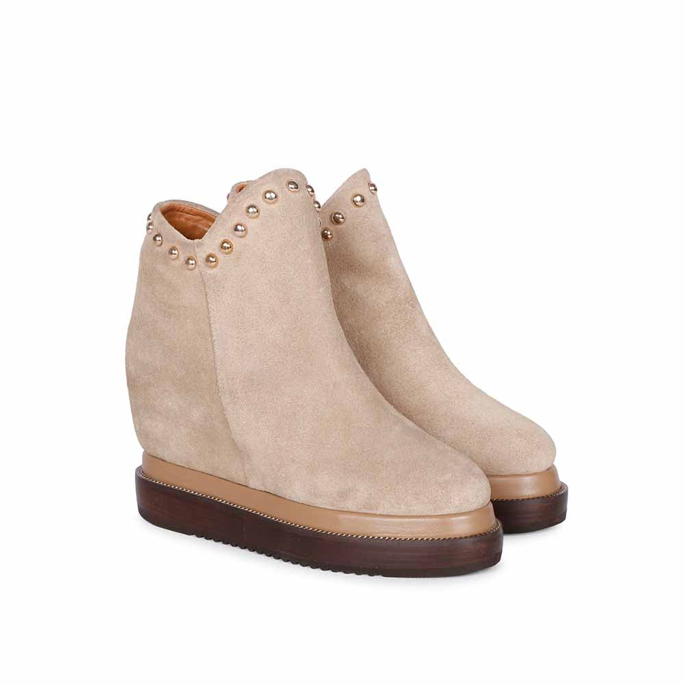 Saint G Solid Beige Leather Zipper Ankle Boots