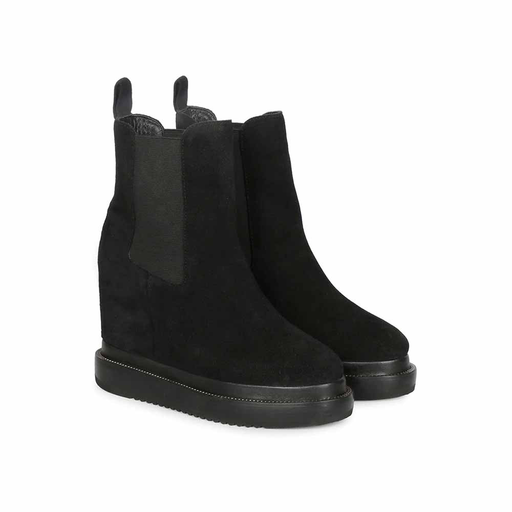 Saint G Solid Black Leather Slip On Ankle Boots