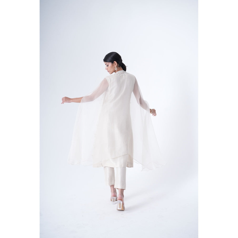 SAISHA Organza Cape With Kurta & Pant (Set of 3)