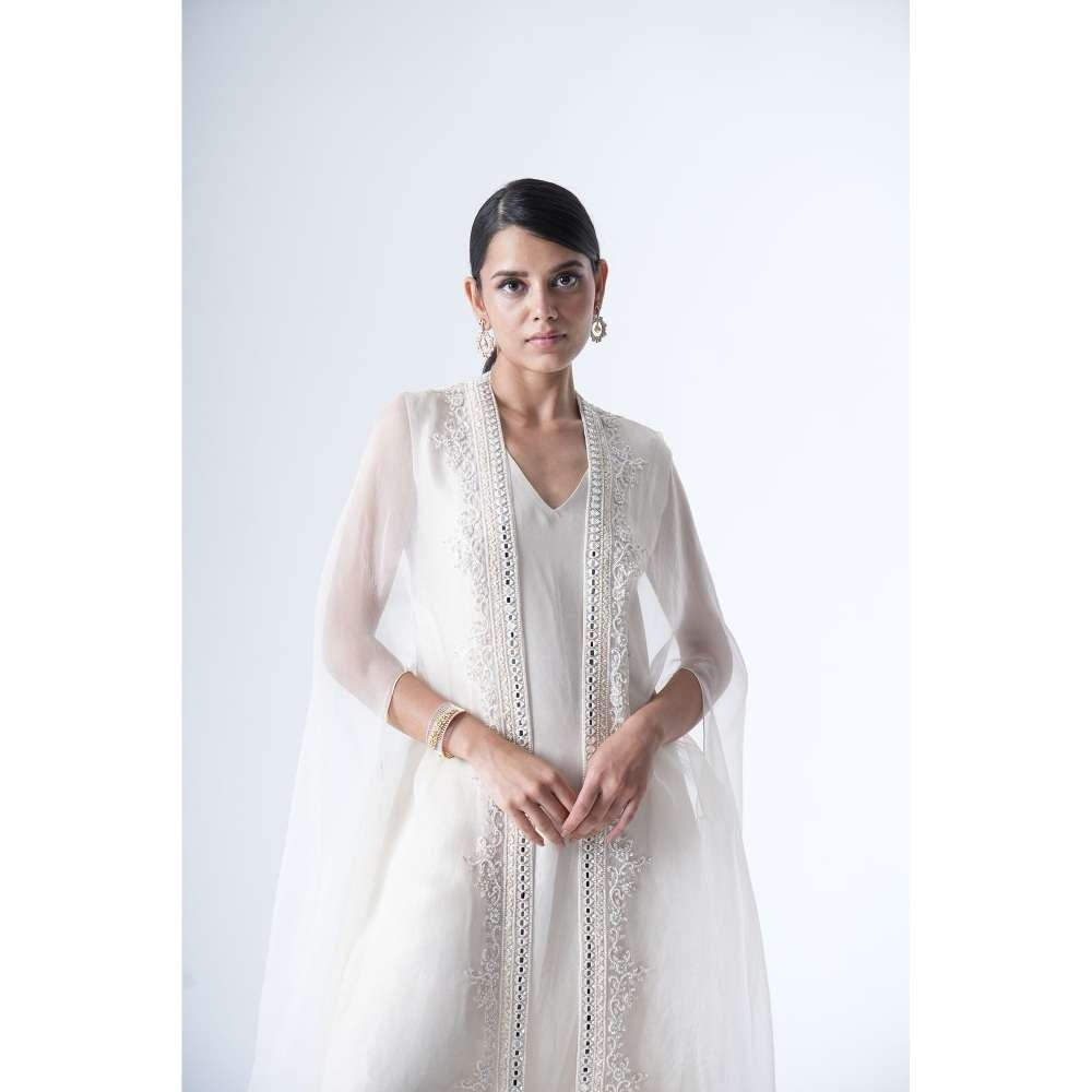 SAISHA Organza Cape With Kurta & Pant (Set of 3)