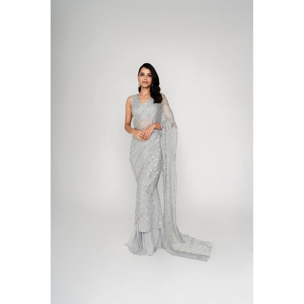 SAISHA Embroidered Saree With Blouse with Stitched