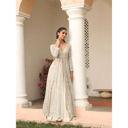 SAISHA Heavy Embroidered Jacket And Lehenga (Set of 3)