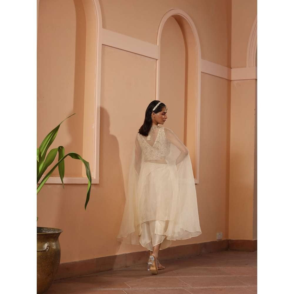 SAISHA Cape With Blouse And Dhoti (Set of 3)