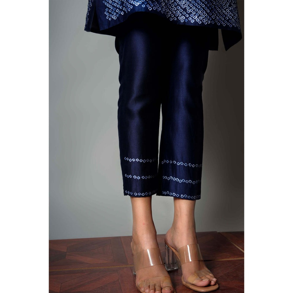 Saksham & Neharicka Indigo Blue Straight Pants In Chanderi
