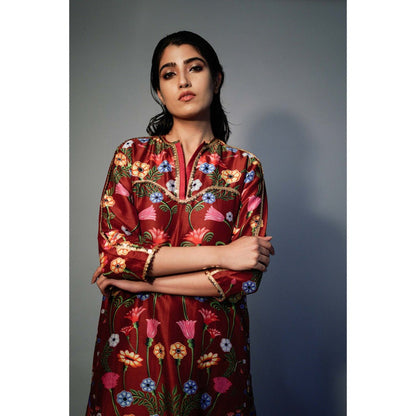 Saksham & Neharicka Maroon Printed Kurta In Chanderi