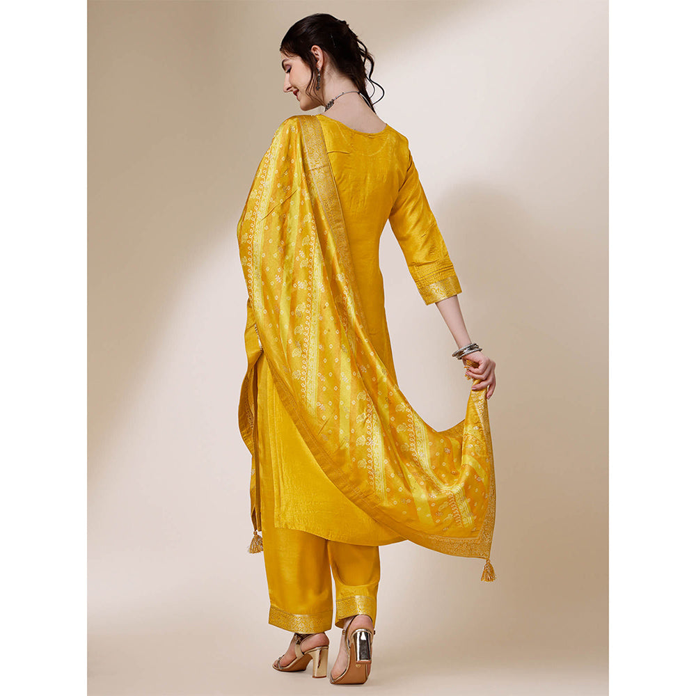 Seerat Yellow Jacquard Silk Straight Kurta With Trousers & Bandhani Printed Dupatta (Set of 3)