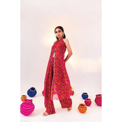 Silky Bindra Printed Centre Cut Halter Neck Tunic And Straight Pant (Set of 2)
