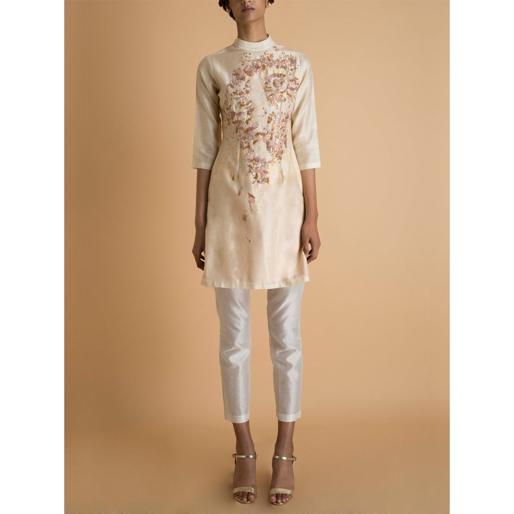 Saksham & Neharicka Off White Embroidered Kurta