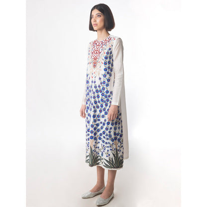 Saksham And Neharicka Ivory Chanderi Kurta Set