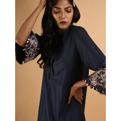 Saksham & Neharicka Navy Blue Flare Sleeve Kurta