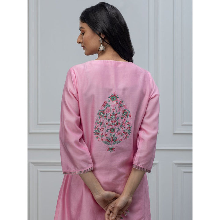 Smriti Gupta Pink Embroidered Kurta