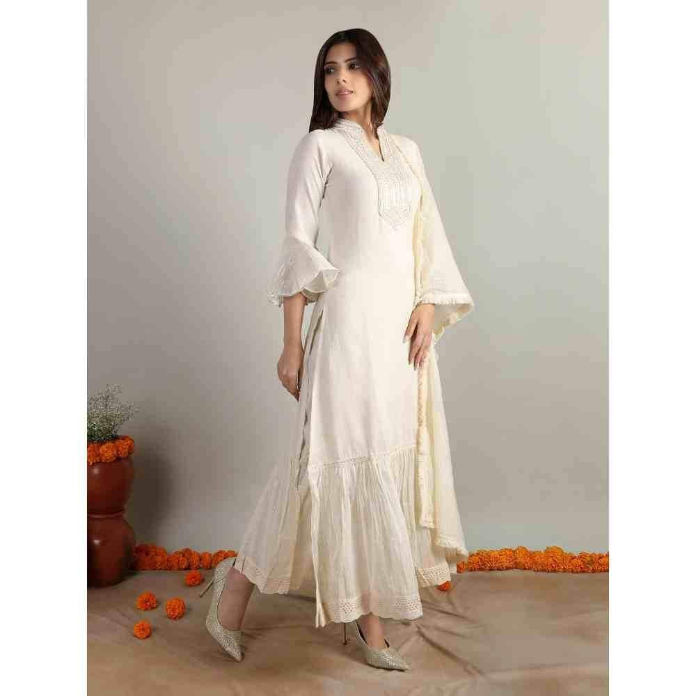Ishnya Modern Indian - Long Dress with Ruffled Sleeves - White (Set of 3)