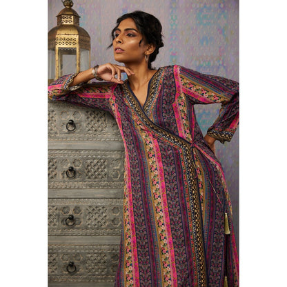 Soup by Sougat Paul Multi Ikaya Floral Angarkha Kurta (Set of 2)