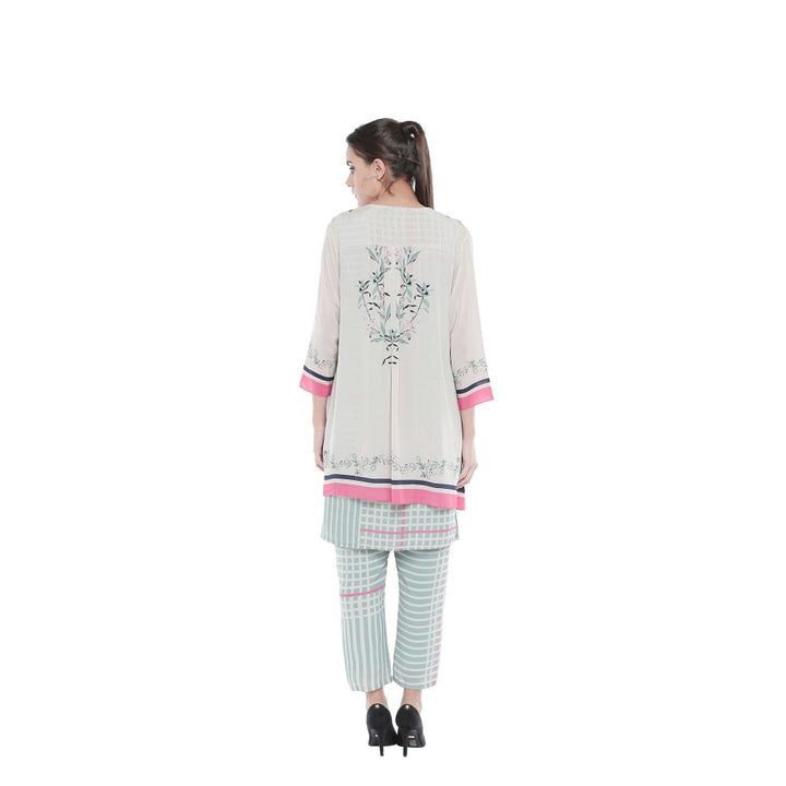 Soup by Sougat Paul Checkered Kurta And Pants With Floral Jacket - Customisable (Set of 3)