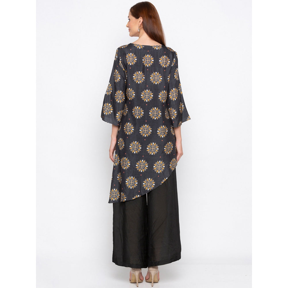 Soup by Sougat Paul Grey Asymmetric Kurta With Pants - Customisable (Set of 2)