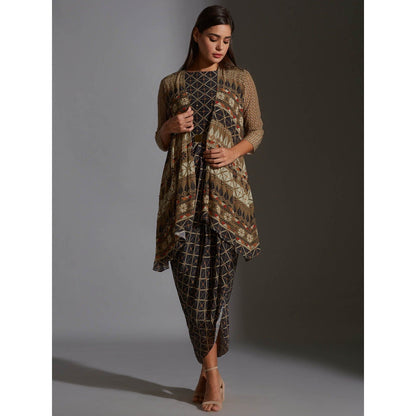 Soup By Sougat Paul Printed Dhoti Dress With Side Cuts Paired With Printed Jacket (Set of 2)