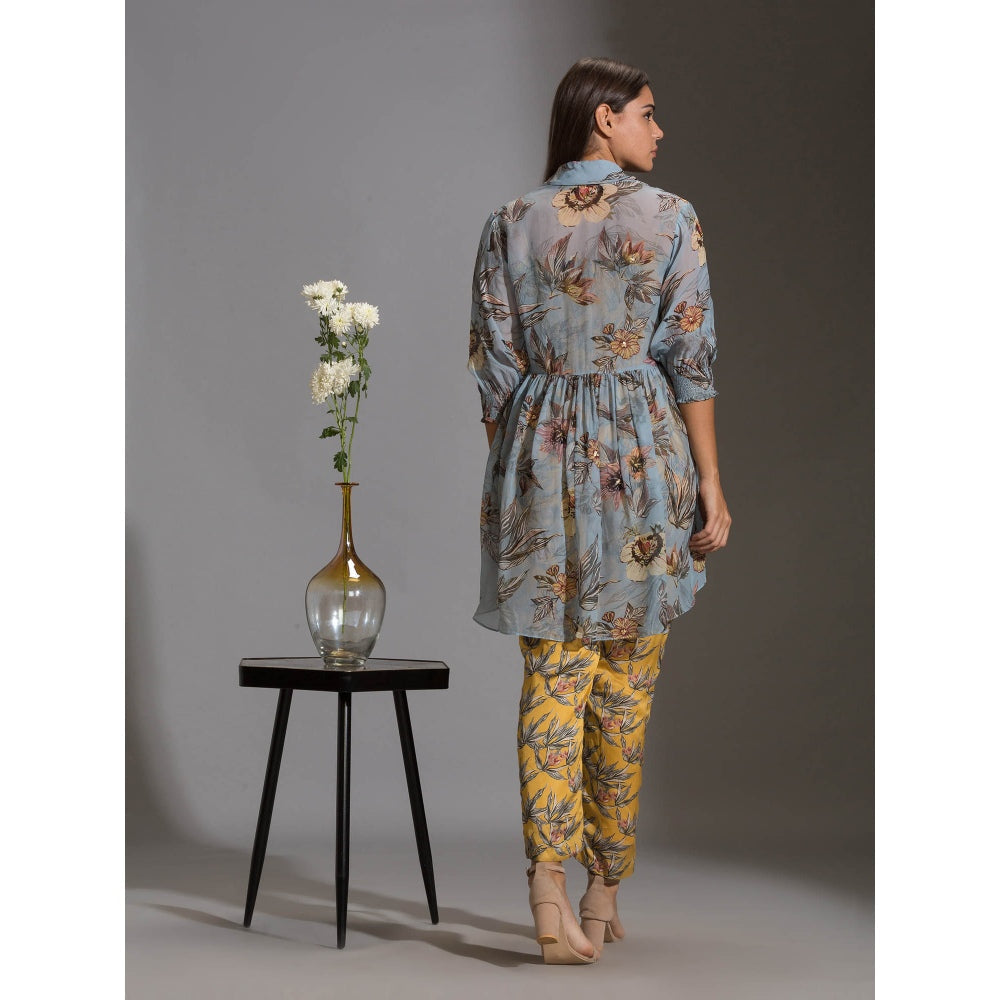 Soup By Sougat Paul Bottom Jumpsuit With Chiffon Collared Jacket And Rushed Sleeves (Set of 2)
