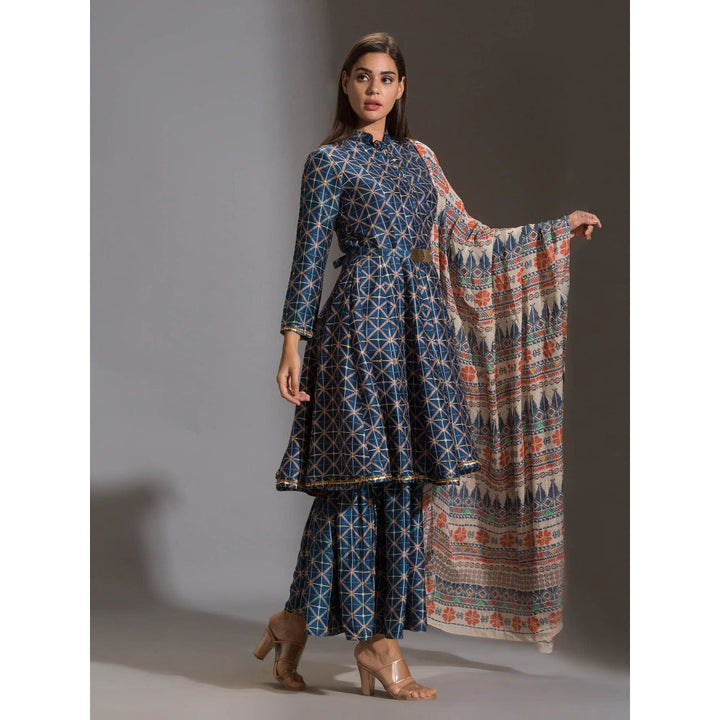 Soup By Sougat Paul Panel Anarkali Paired With Sharara And Organza Dupatta (Set of 3)