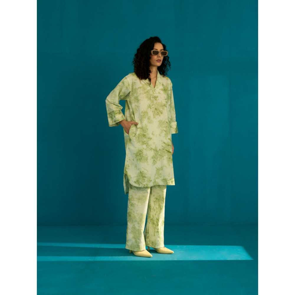 SPACE Tsukiyo Co Ord Set Green (Set of 2)