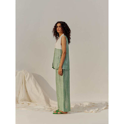 SPACE Green April Co-Ord (Set of 2)