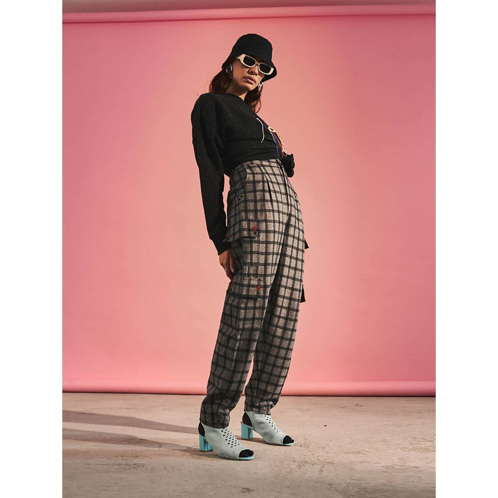 SPACE Grey Checks Pants