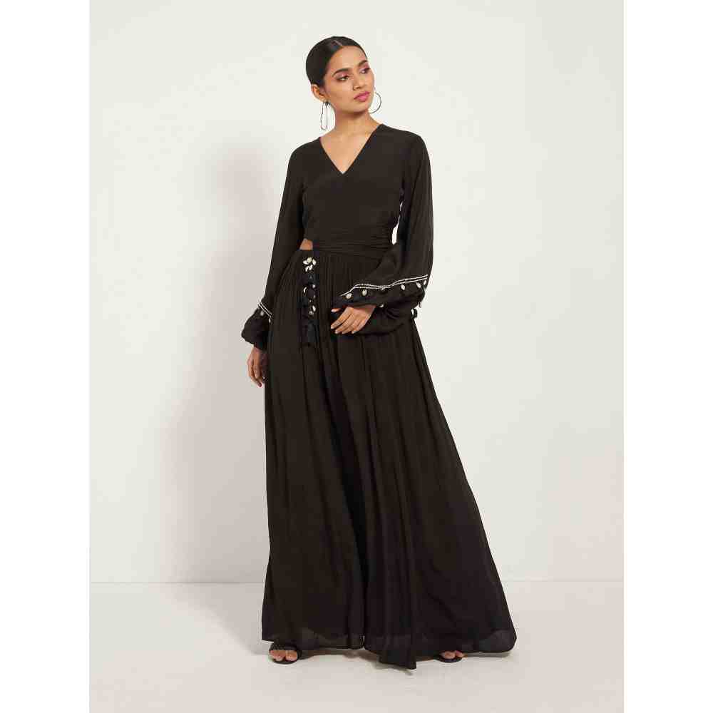 Style Junkiie Black  Cut-Out Maxi Dress