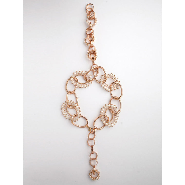 Suhani Pittie Neutron Loop Pearls On Gold Plated Link Chain Necklace