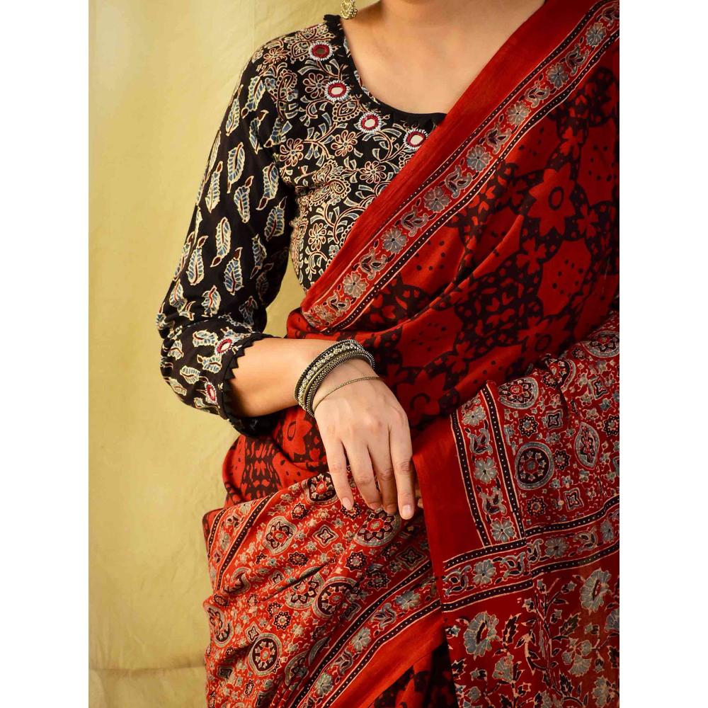 Sundarii Raatein-Ajrakh Hand Block Printed Mul Cotton Saree with Unstitched Blouse