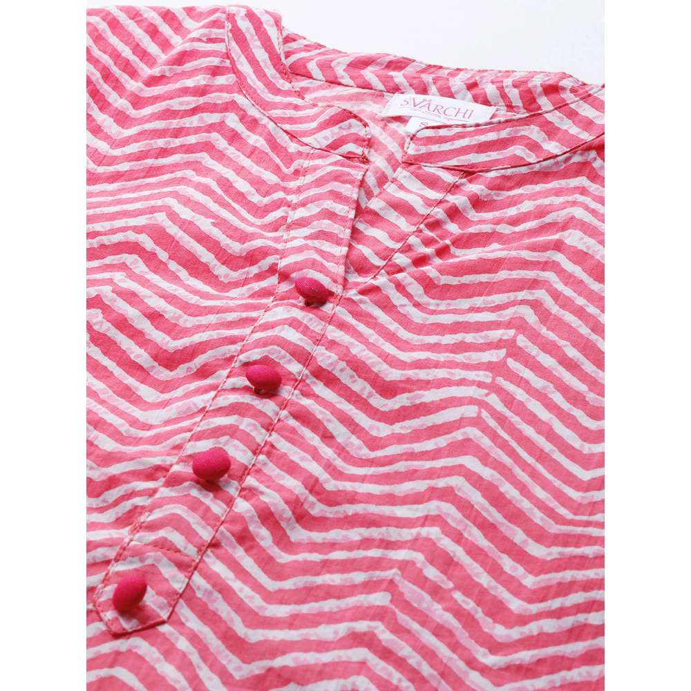 Svarchi Cotton Cambric Zig Zag Printed Straight Kurti Pink