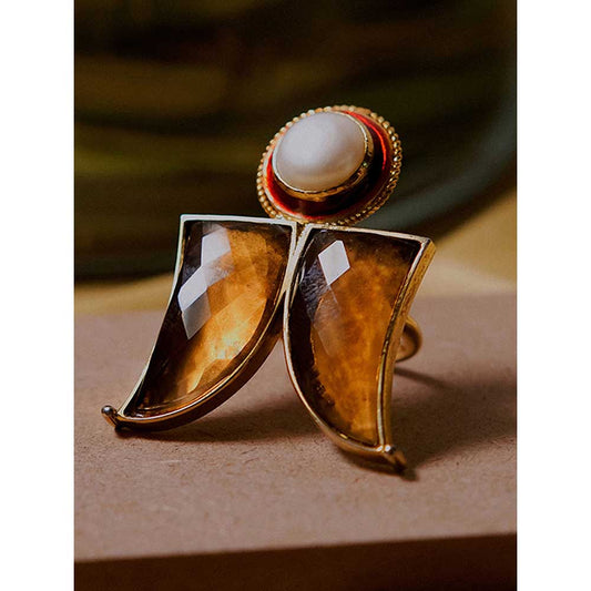 Tanvi Garg Claw Ring