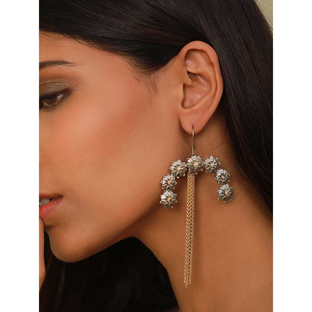 Tanvi Garg Luminaire Dangle Chain Earrings