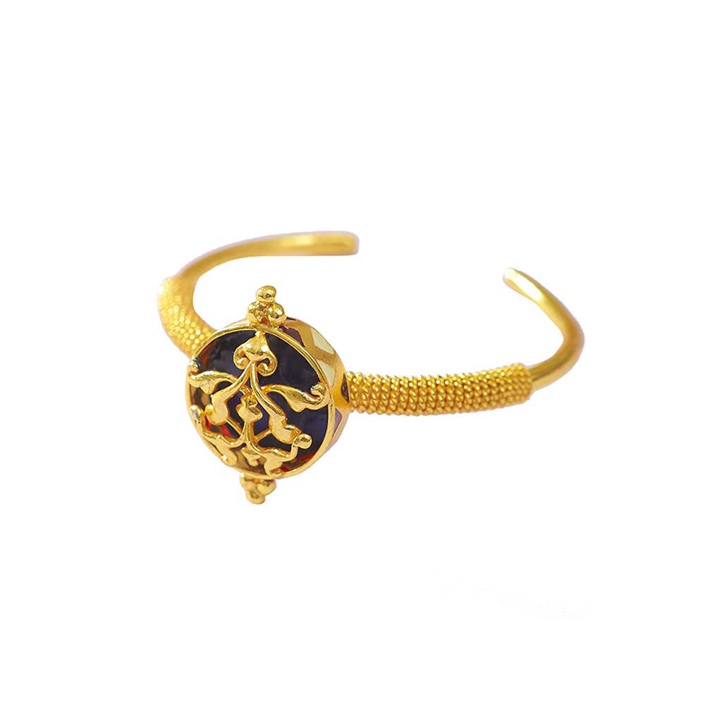 Tanvi Garg Apogee Bracelet
