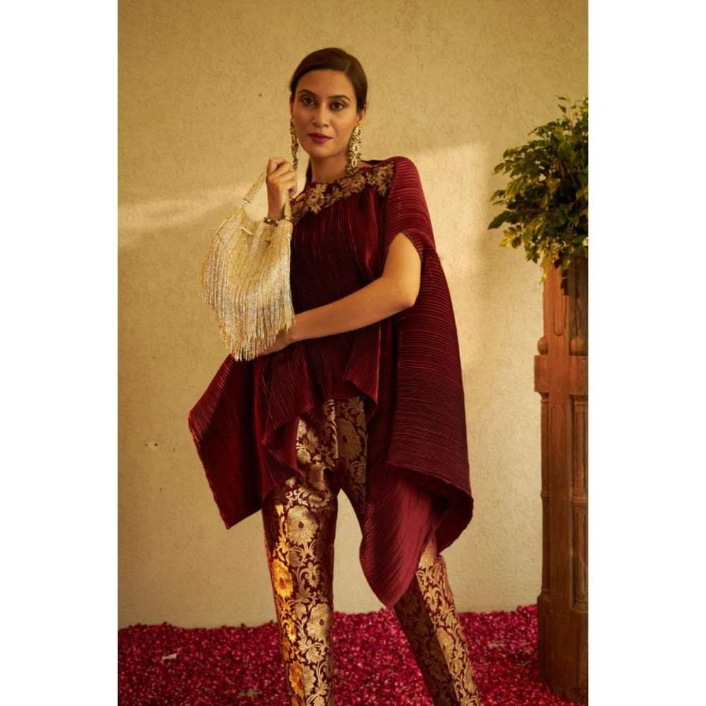 TASUVURE Divine Embroidered Cape with Brocade Pants - Maroon (Set of 2)