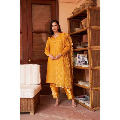 TASUVURE Elegant Pleated & Brocade Tunic with Dupatta and Potli-Orange (Set of 4)