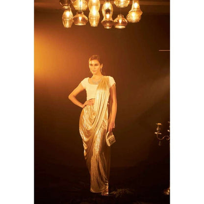 TASUVURE Saia Metallic Slit Saree with Cap Sleeve Stitched Blouse - Gold