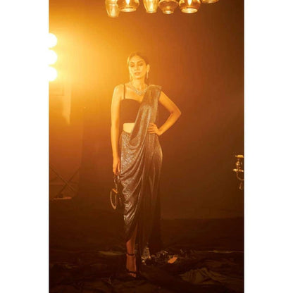 TASUVURE Saia Metallic Slit Saree with Embellished Pearl Stitched Blouse - Black