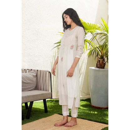 Tatwa Designs Snow White Yoke Pintuck Kurta (Set of 3)