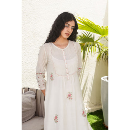Tatwa Designs Snow White Yoke Pintuck Kurta (Set of 3)