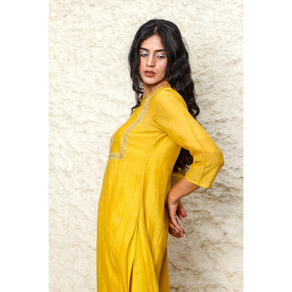 Tatwa Designs Mustard Yoke Bouquet Kurta (Set of 3)