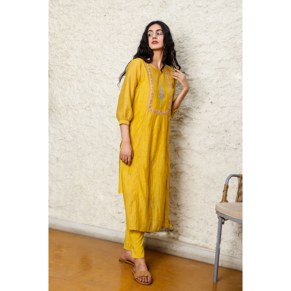 Tatwa Designs Mustard Cyprus Kurta (Set of 3)
