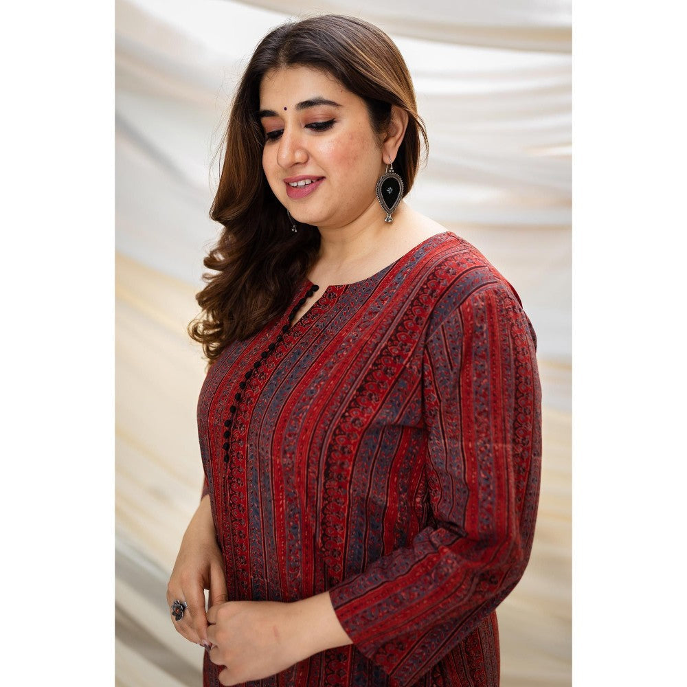 The Indian Ethnic Co. Ajrakh Madder Cotton Kurta