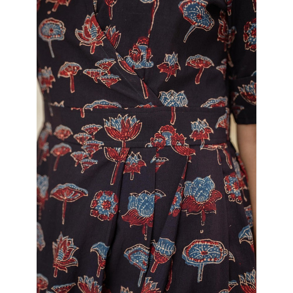 The Indian Ethnic Co. Ajrakh Black Cotton Dress